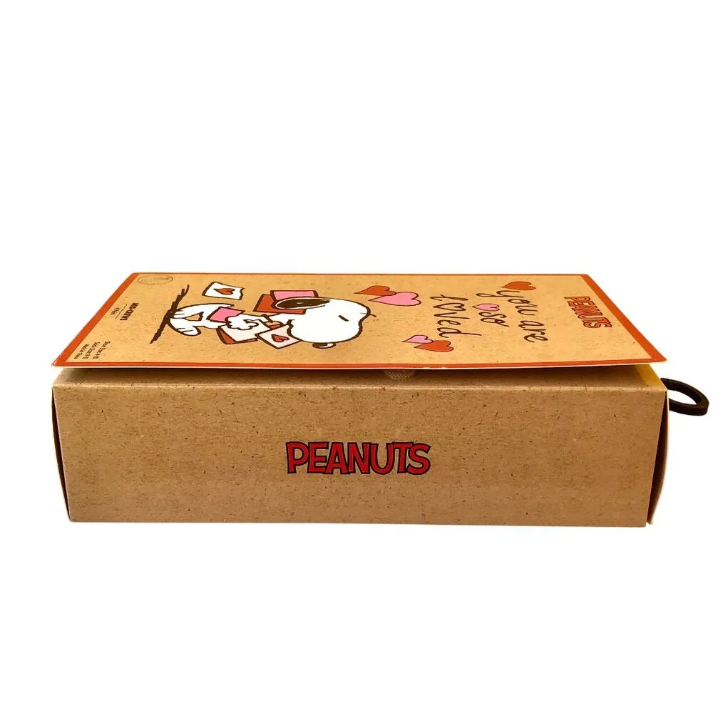 Peanuts Socks SPOOPY + Woodstock Mid Crew 4 Pairs 9 to 11 Gift Set Love